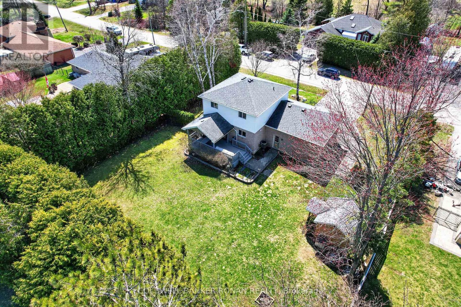 31 Marie Street, Georgina, Ontario  L0E 1L0 - Photo 34 - N13059462