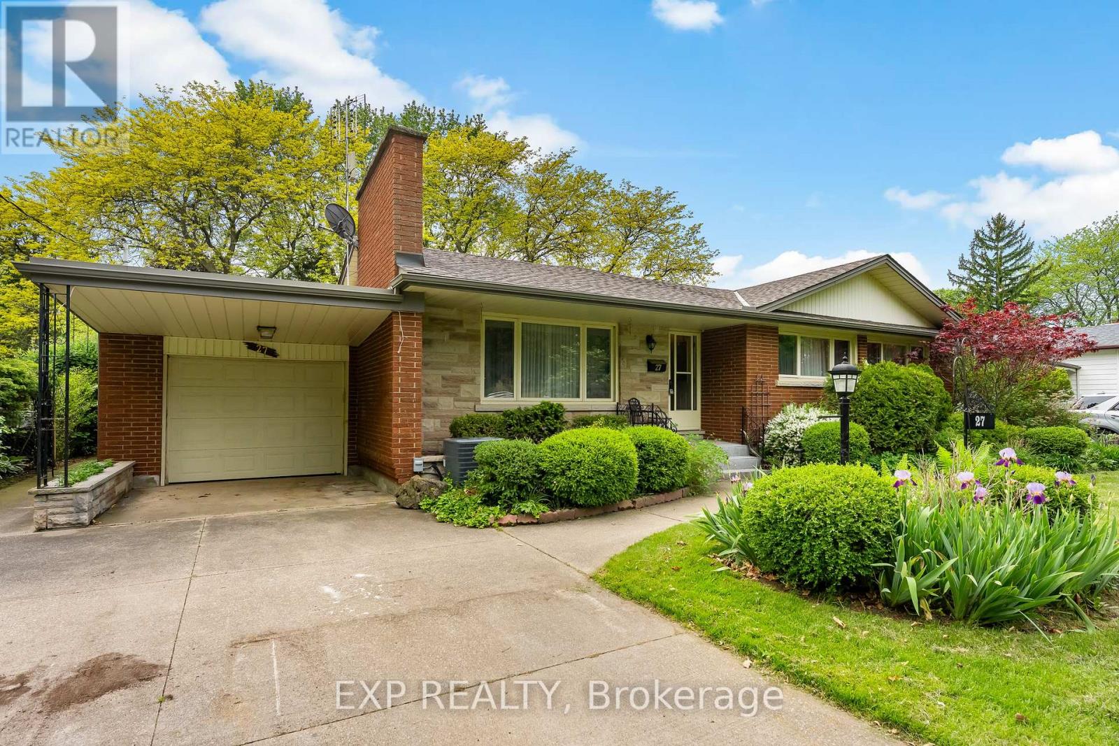 27 Mississauga Road, St. Catharines, Ontario  L2N 3K3 - Photo 2 - X13216040