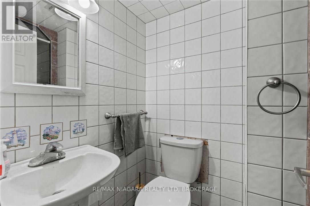 35 Chantler Road, Welland, Ontario  L3C 4M6 - Photo 26 - X13216122