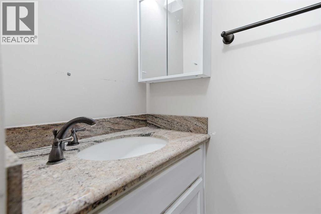 14, 4700 Fountain Drive, Red Deer, Alberta  T4N 6W4 - Photo 18 - A2314657