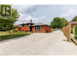 18 SILVERDALE Crescent, London, Ontario