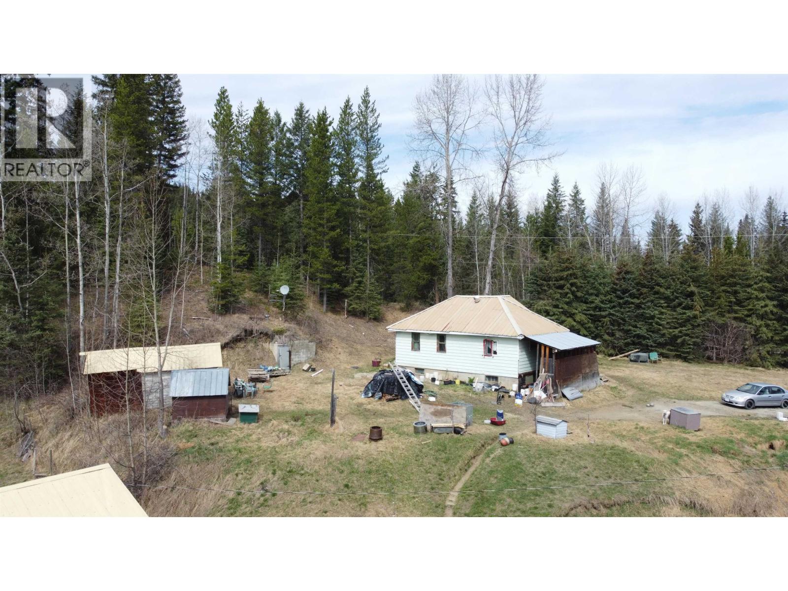 5676 Lowden Road, Horsefly, British Columbia  V1J 3A1 - Photo 12 - R3114888