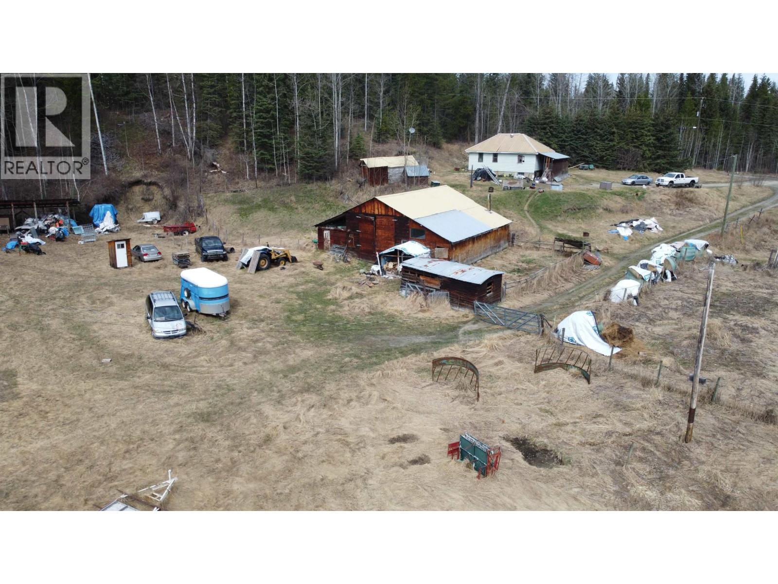 5676 Lowden Road, Horsefly, British Columbia  V1J 3A1 - Photo 7 - R3114888