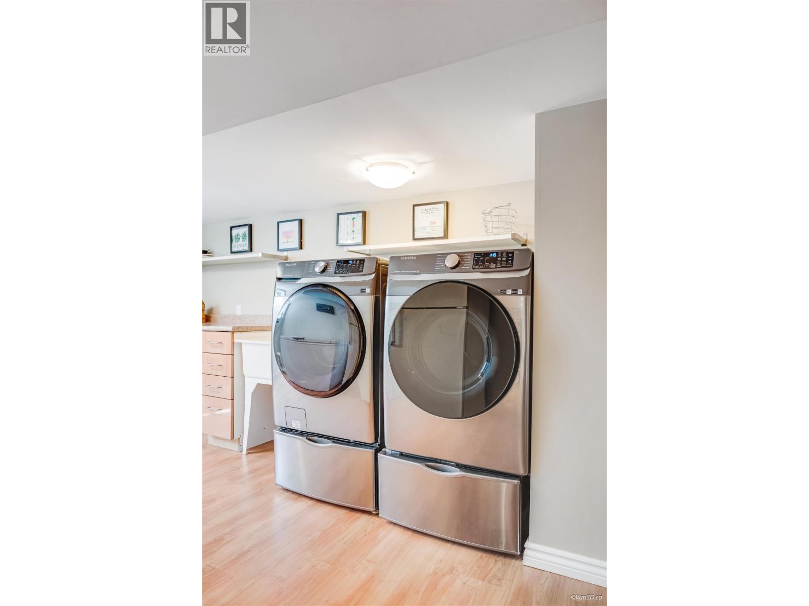 1140 W 20th Street, North Vancouver, British Columbia  V7P 2B7 - Photo 26 - R3128560