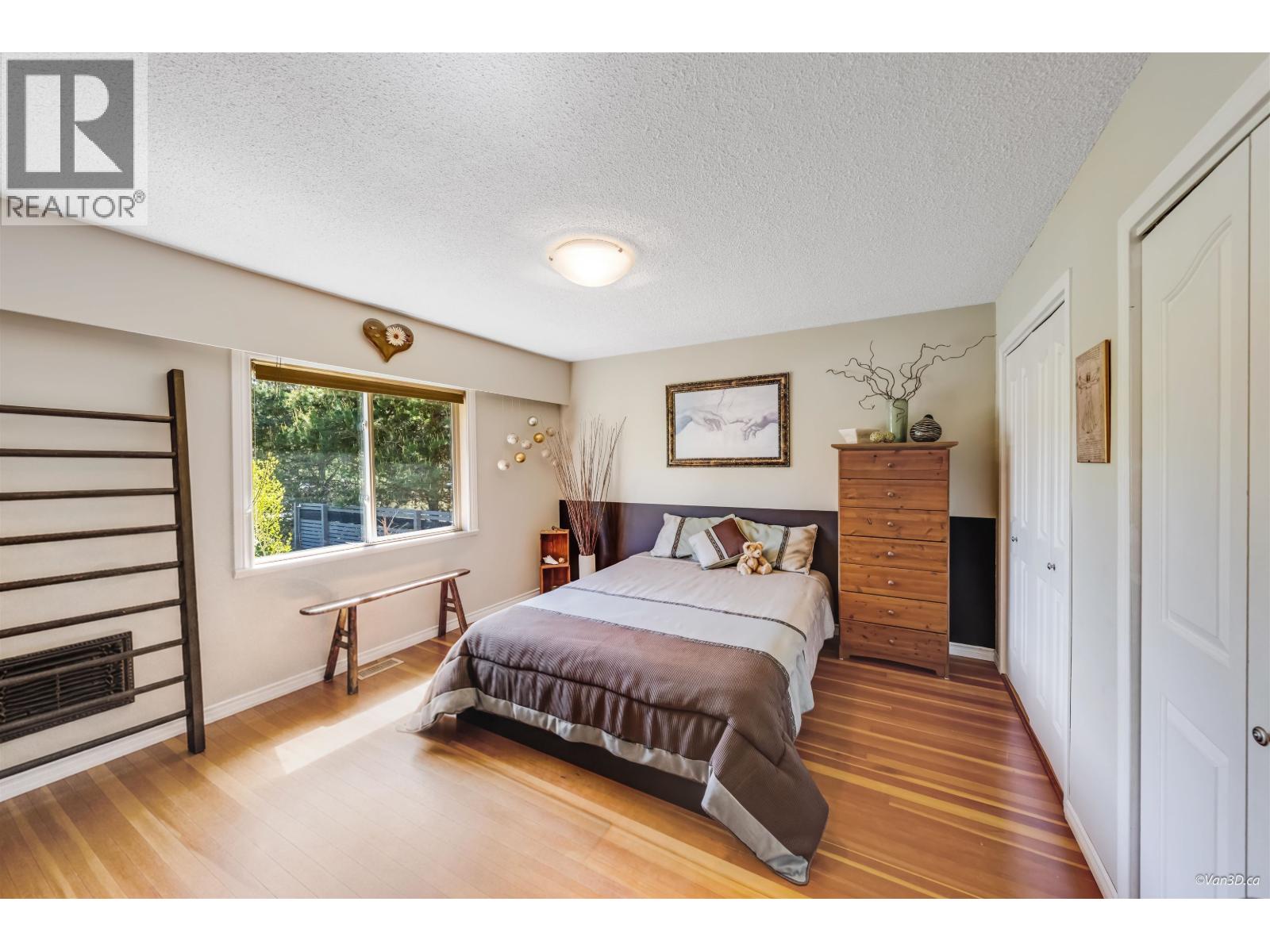 1140 W 20th Street, North Vancouver, British Columbia  V7P 2B7 - Photo 18 - R3128560