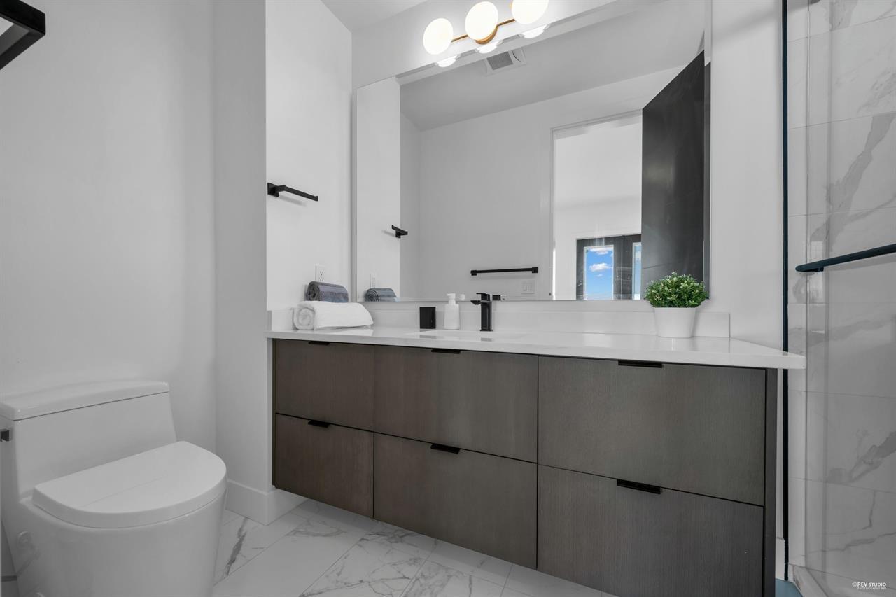 11344 River Road, Surrey, British Columbia  V3V 2V6 - Photo 12 - R3129075