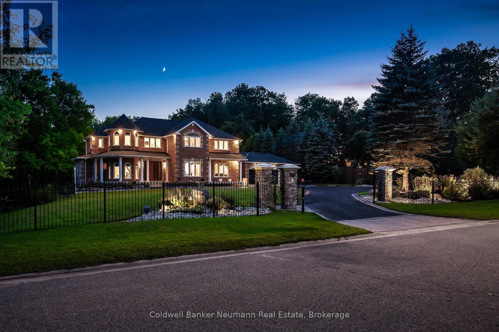 32 FOREST RIDGE ROAD, Erin, Ontario