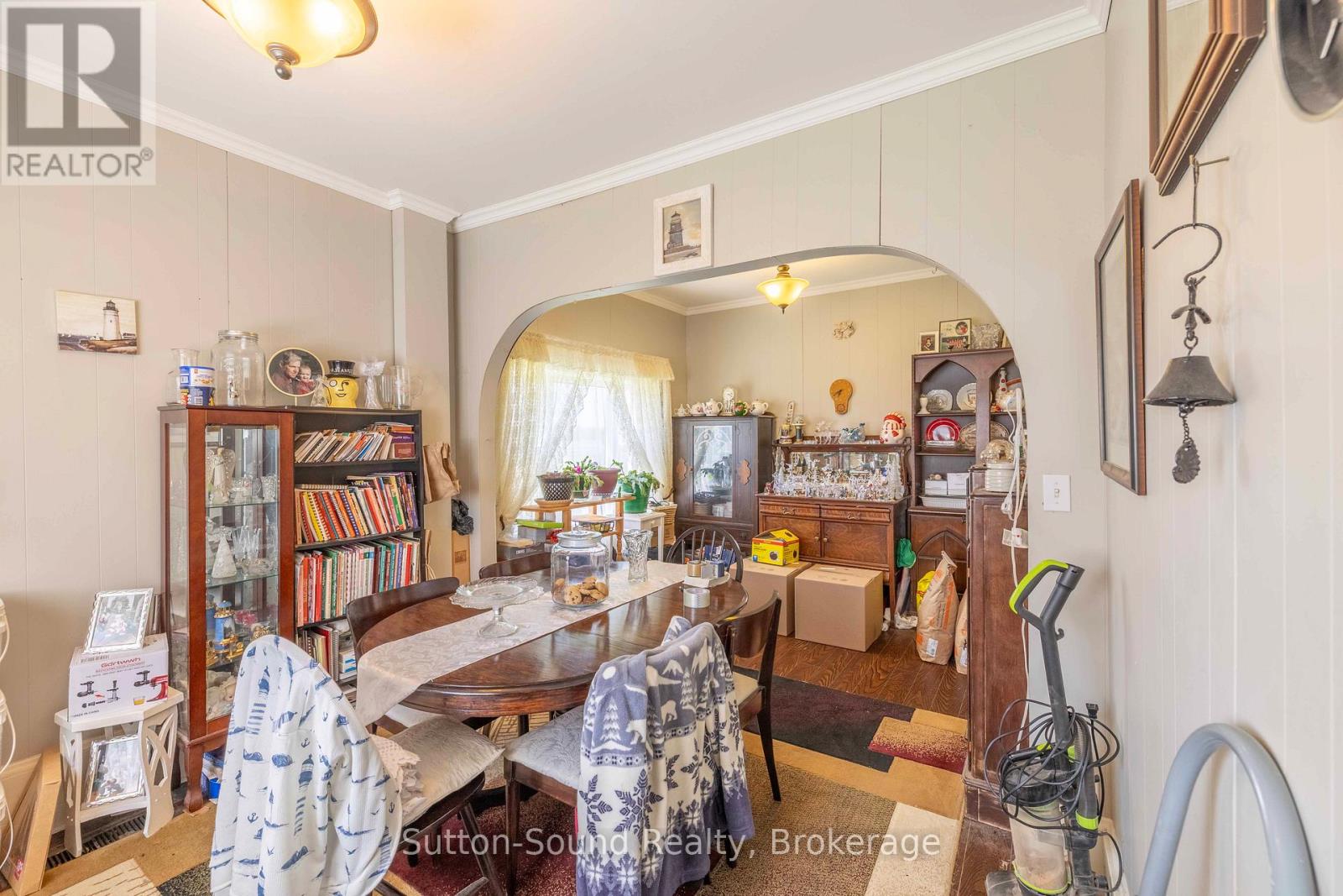 40 Elm Street, South Bruce Peninsula, Ontario  N0H 2T0 - Photo 12 - X13215992