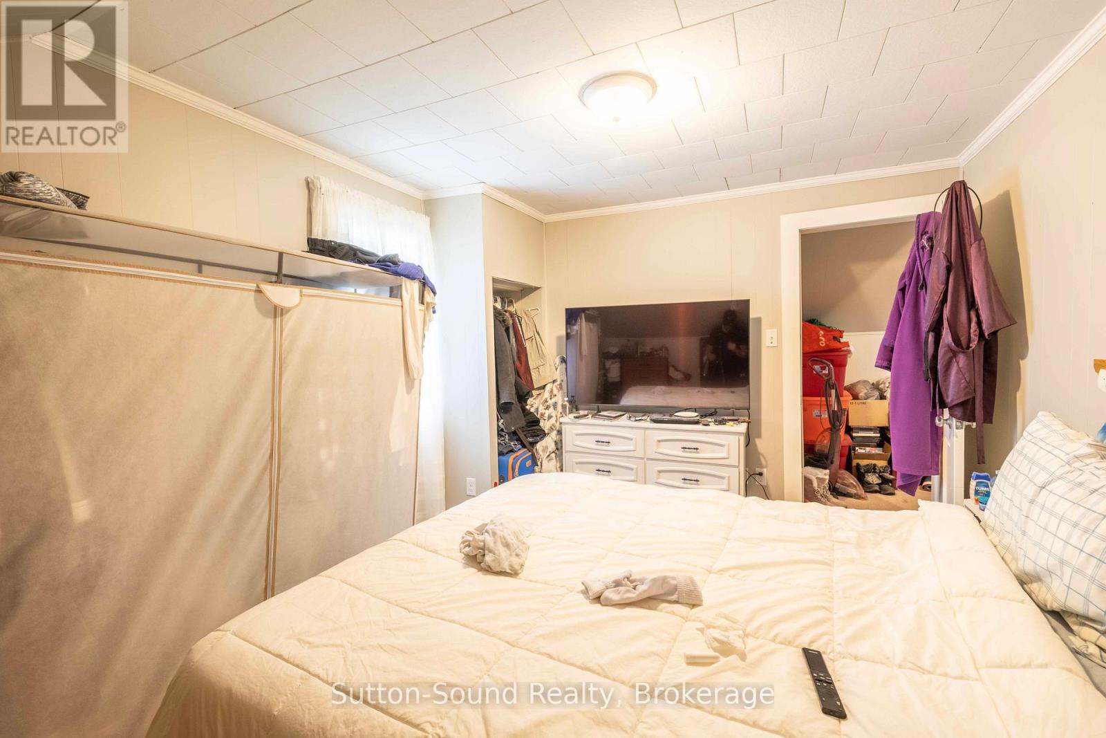 40 Elm Street, South Bruce Peninsula, Ontario  N0H 2T0 - Photo 16 - X13215992