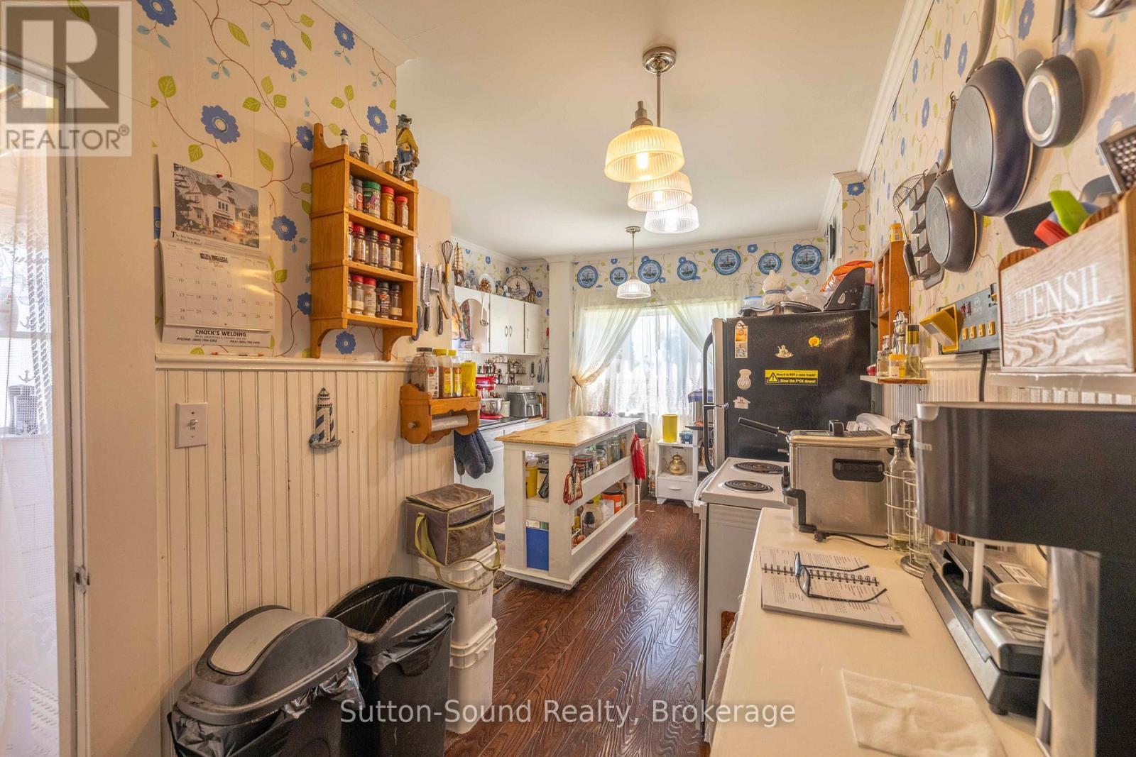 40 Elm Street, South Bruce Peninsula, Ontario  N0H 2T0 - Photo 8 - X13215992