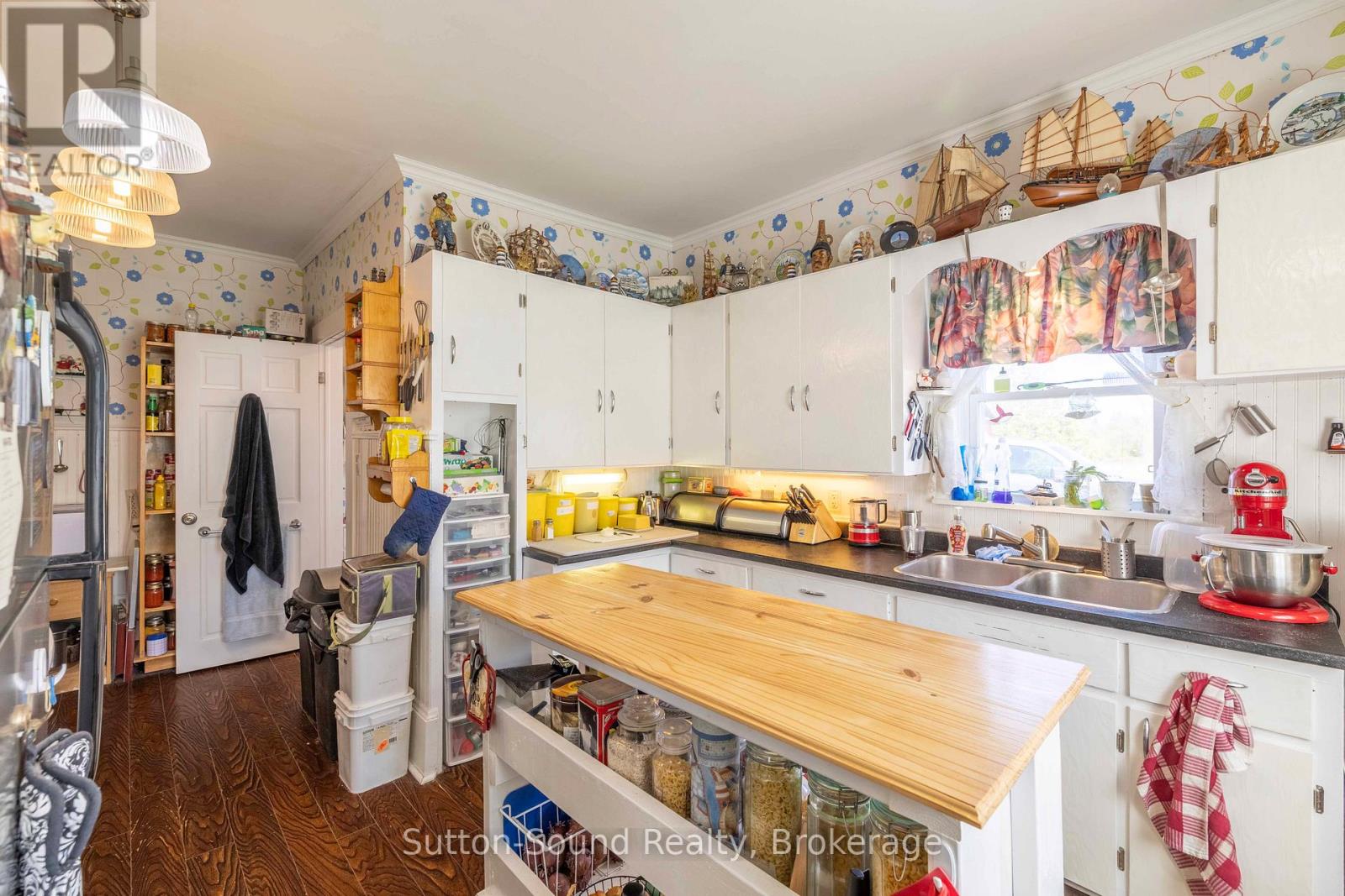 40 Elm Street, South Bruce Peninsula, Ontario  N0H 2T0 - Photo 9 - X13215992