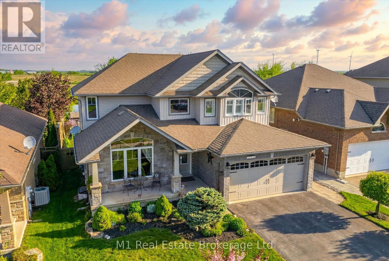 237 CARROL STREET, Wellington North, Ontario