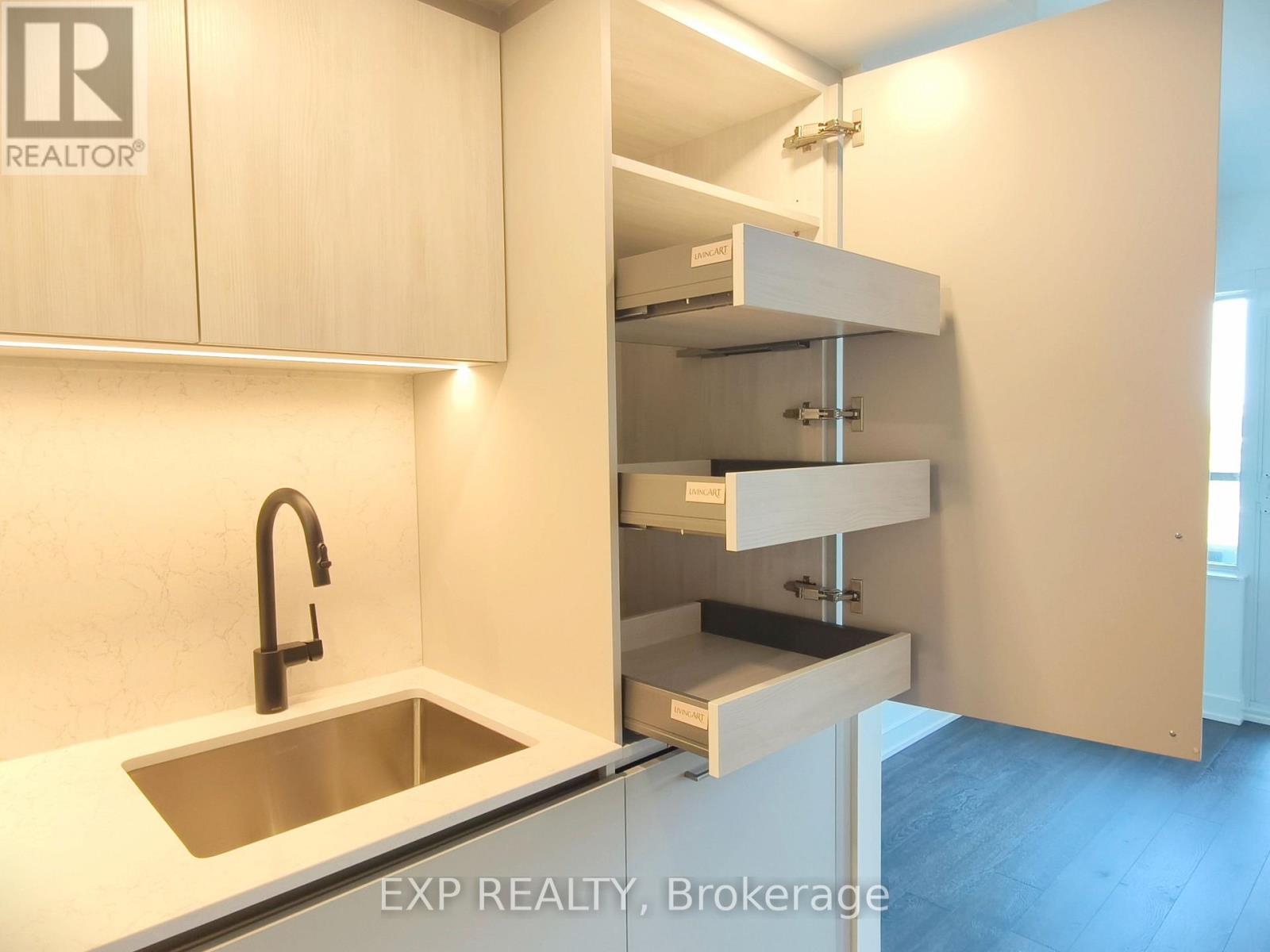 1405 - 609 Sherbourne Street, Toronto, Ontario  M4X 1K7 - Photo 14 - C13216034