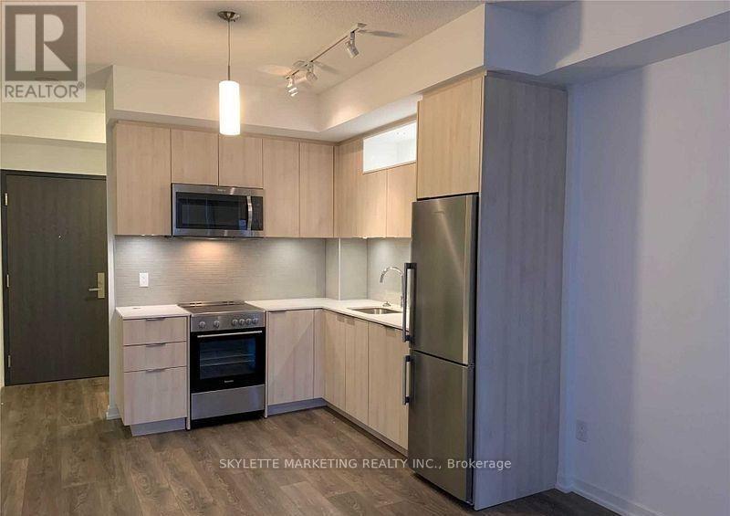 2007 - 50 Forest Manor Road, Toronto, Ontario  M2J 0E3 - Photo 4 - C13216080