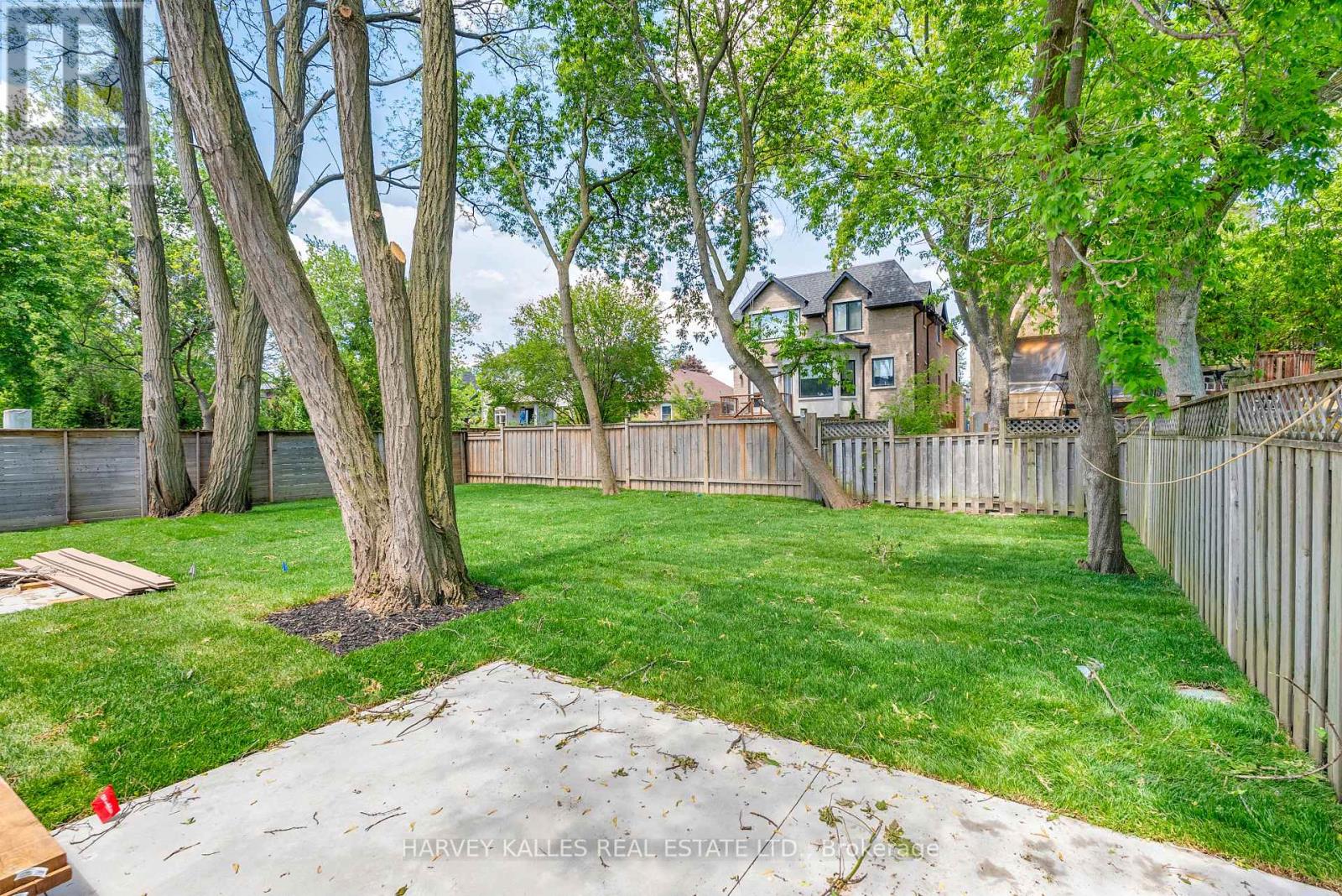 172 Cameron Avenue, Toronto, Ontario  M2N 1E5 - Photo 39 - C13216212