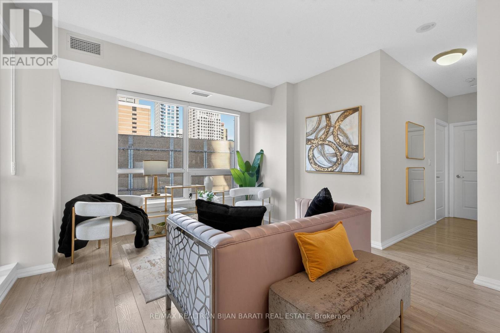618 - 35 Hayden Street, Toronto, Ontario  M4Y 3C3 - Photo 11 - C13216220