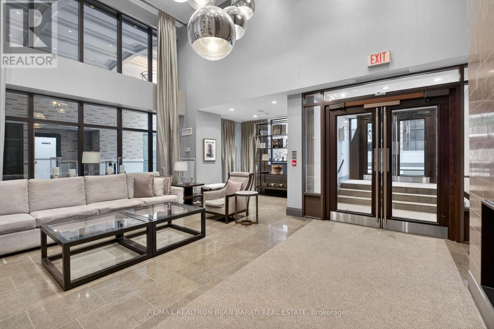618 - 35 Hayden Street, Toronto, Ontario  M4Y 3C3 - Photo 3 - C13216220
