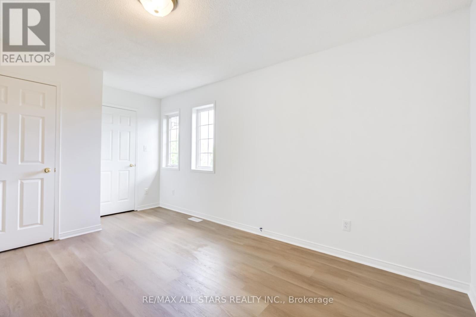 51 Playfair Road, Whitby, Ontario  L1N 9S6 - Photo 28 - E13216052