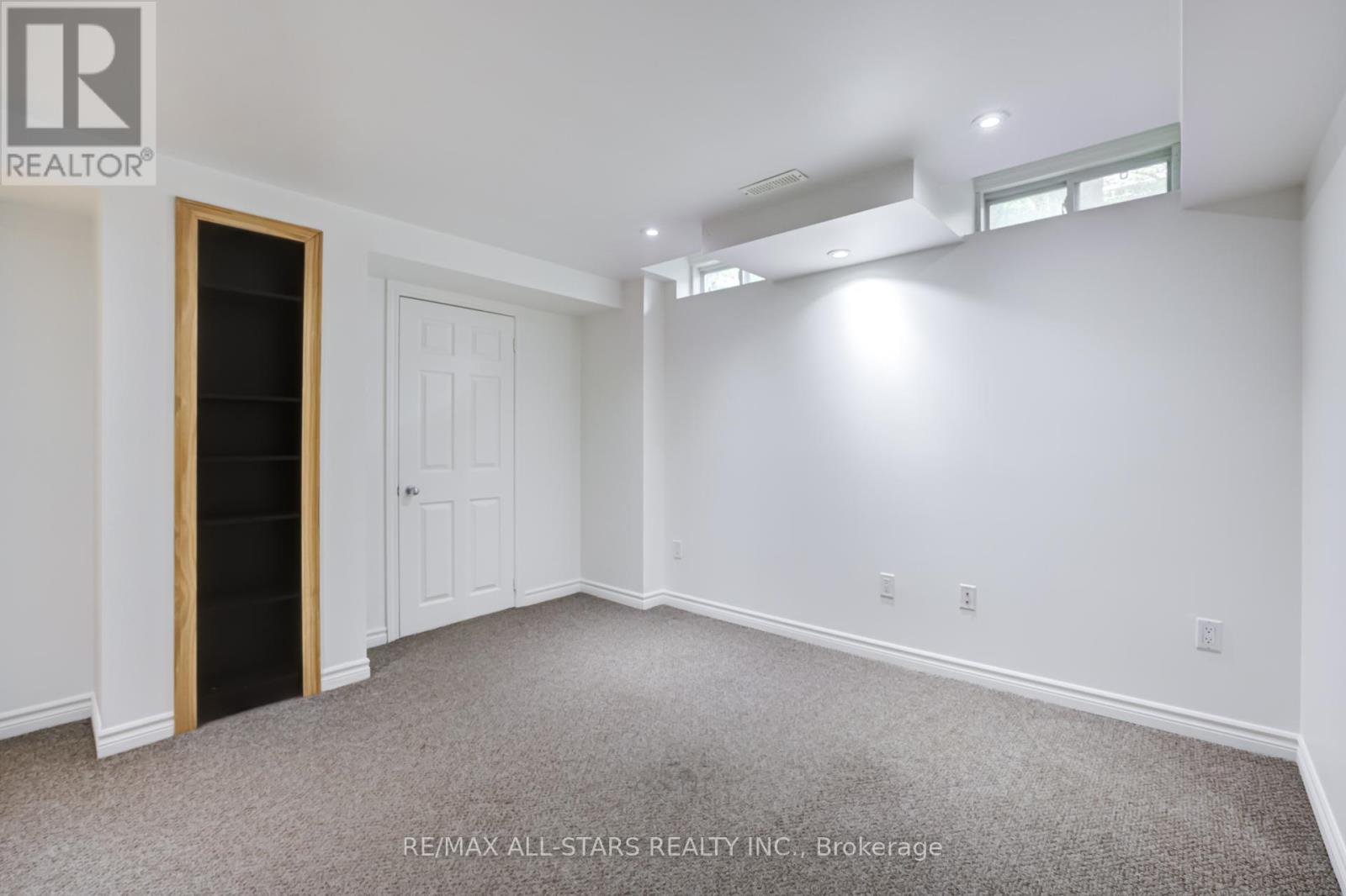 51 Playfair Road, Whitby, Ontario  L1N 9S6 - Photo 31 - E13216052