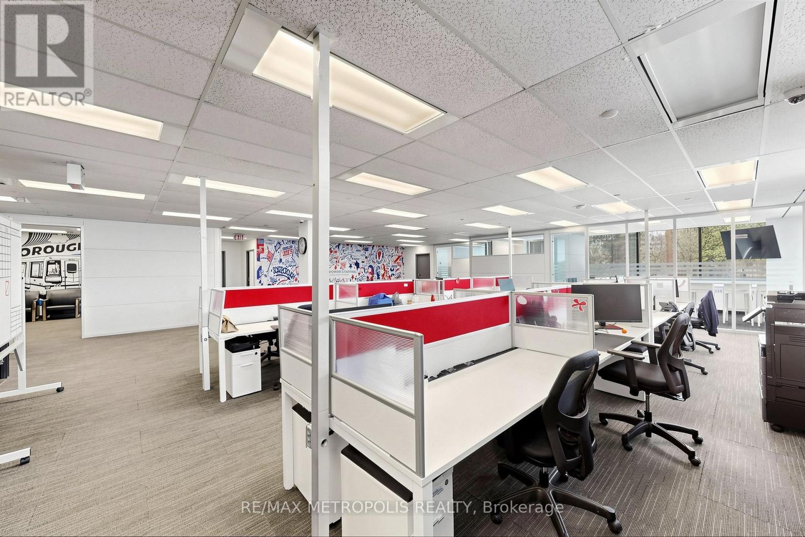 200 - 2206 Eglinton Avenue, Toronto, Ontario  M1L 2N3 - Photo 8 - E13216066