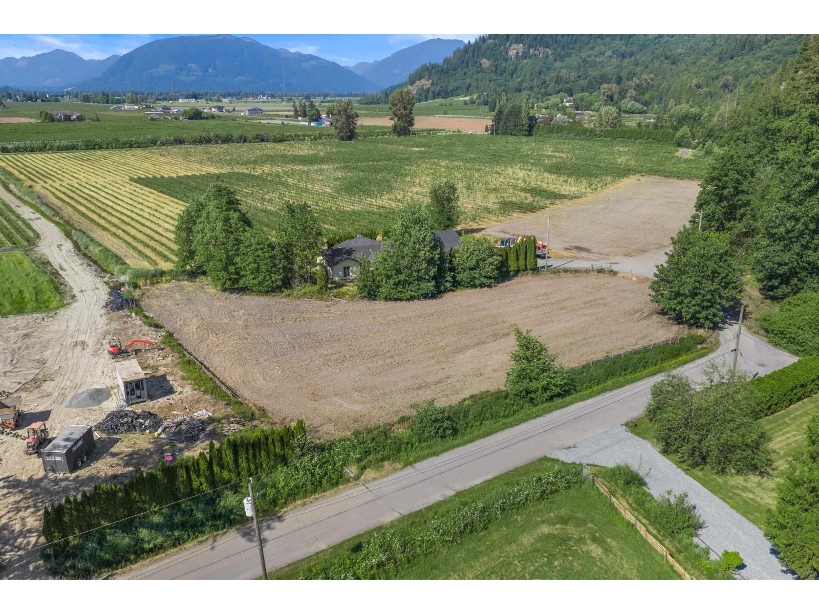 35011 Townshipline Road, Abbotsford, British Columbia  V3G 1R5 - Photo 11 - R3129084