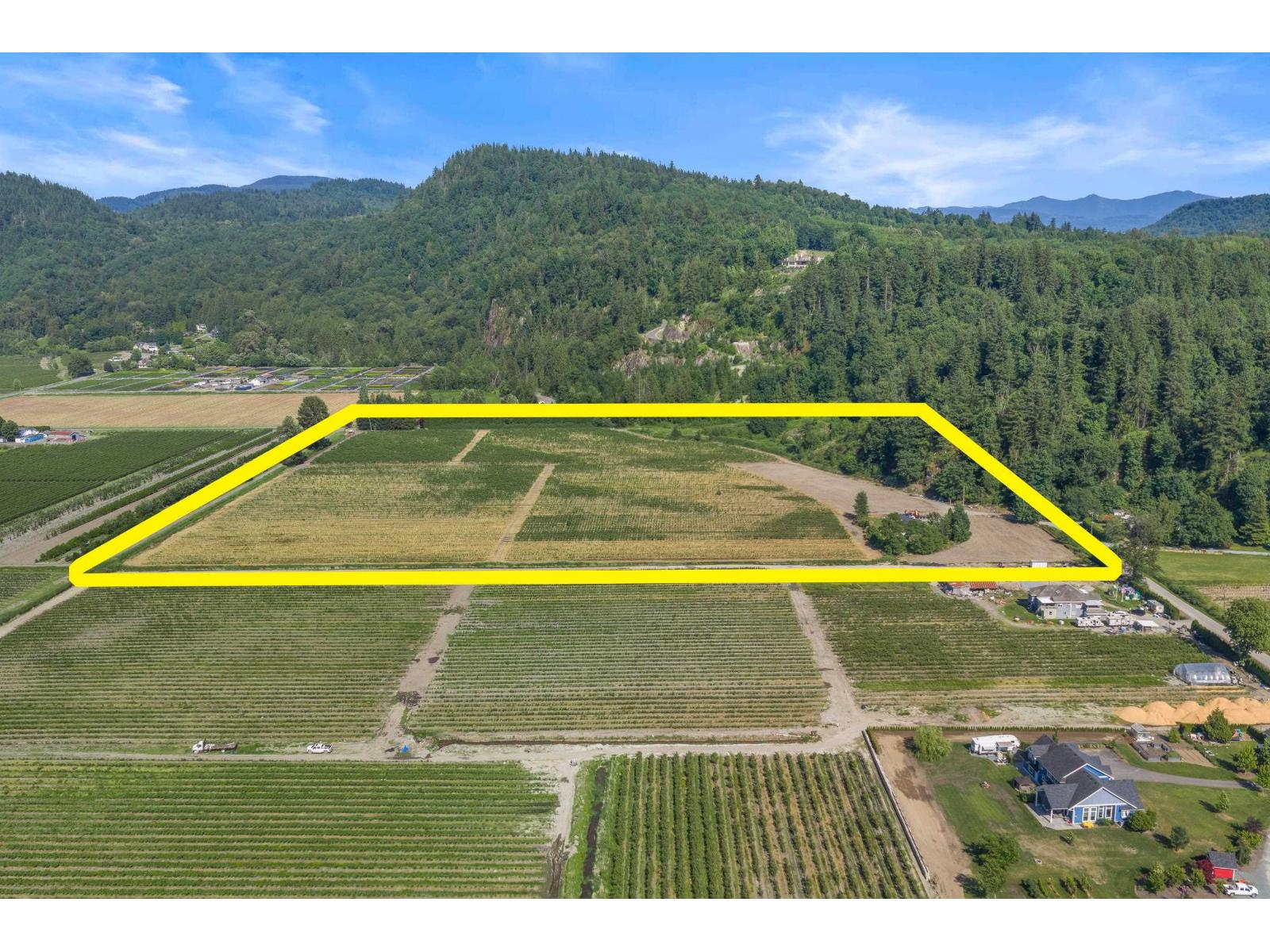 35011 Townshipline Road, Abbotsford, British Columbia  V3G 1R5 - Photo 1 - R3129084
