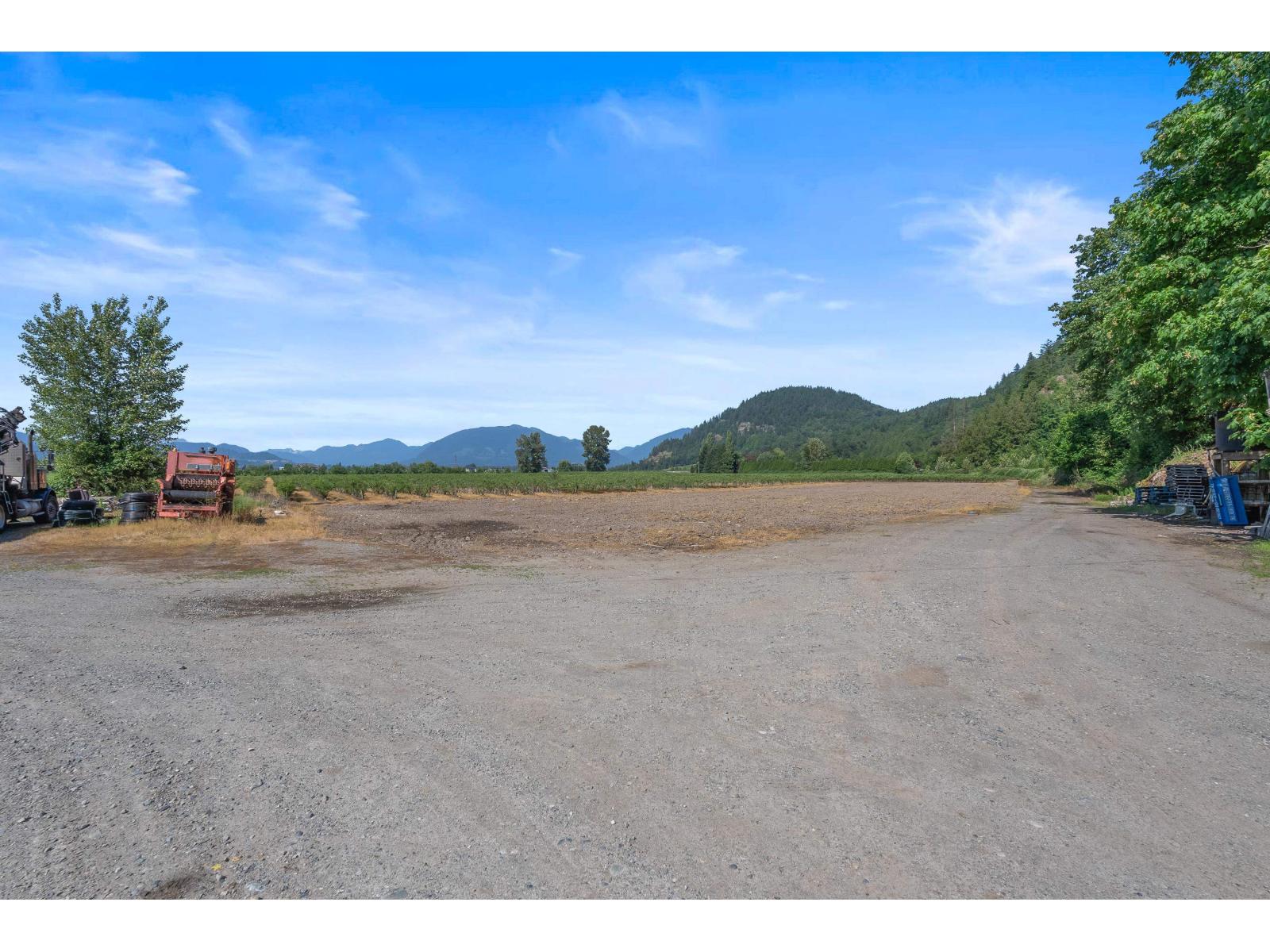 35011 Townshipline Road, Abbotsford, British Columbia  V3G 1R5 - Photo 7 - R3129084