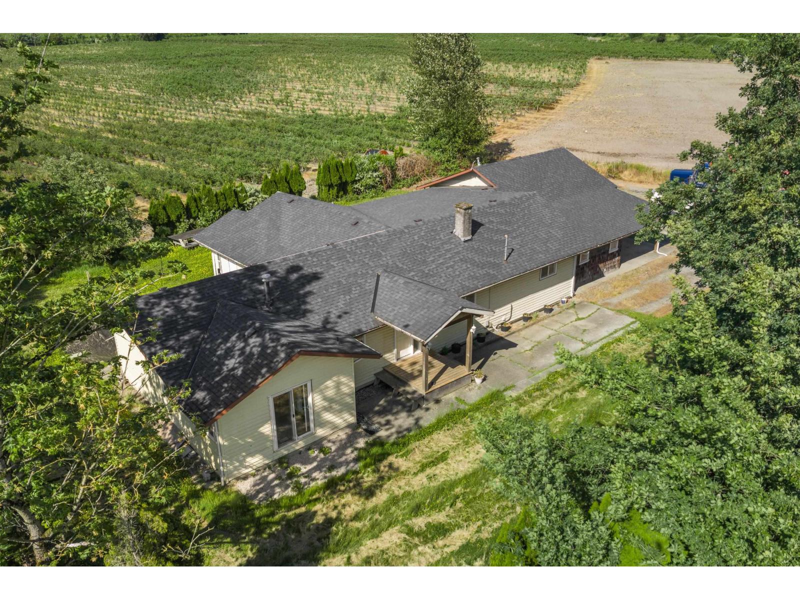 35011 Townshipline Road, Abbotsford, British Columbia  V3G 1R5 - Photo 13 - R3129084