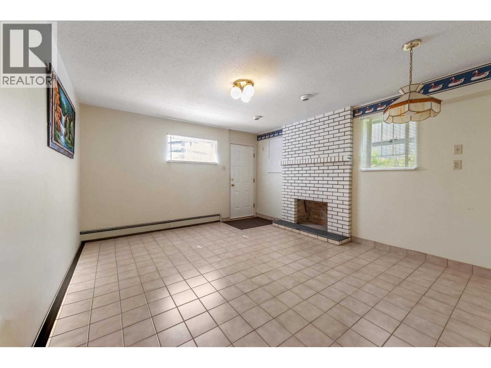 7416 Jasper Crescent, Vancouver, British Columbia  V5P 3S5 - Photo 31 - R3125973