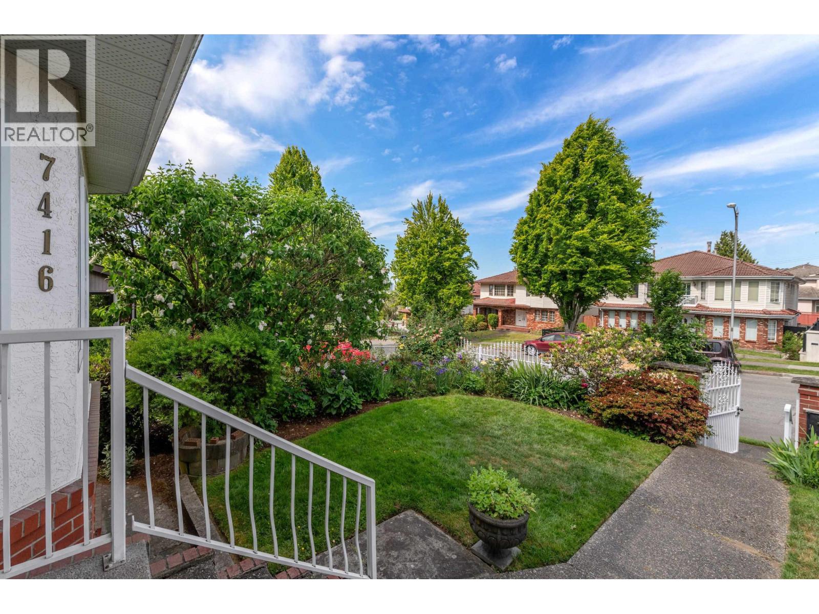 7416 Jasper Crescent, Vancouver, British Columbia  V5P 3S5 - Photo 4 - R3125973