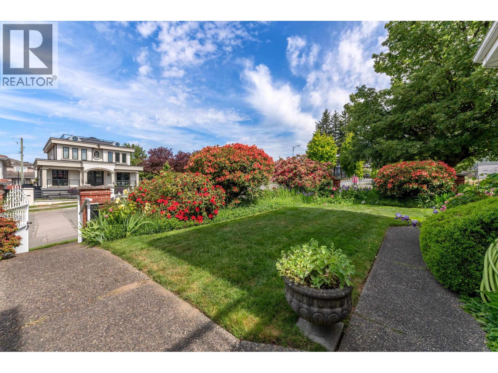 7416 Jasper Crescent, Vancouver, British Columbia  V5P 3S5 - Photo 35 - R3125973