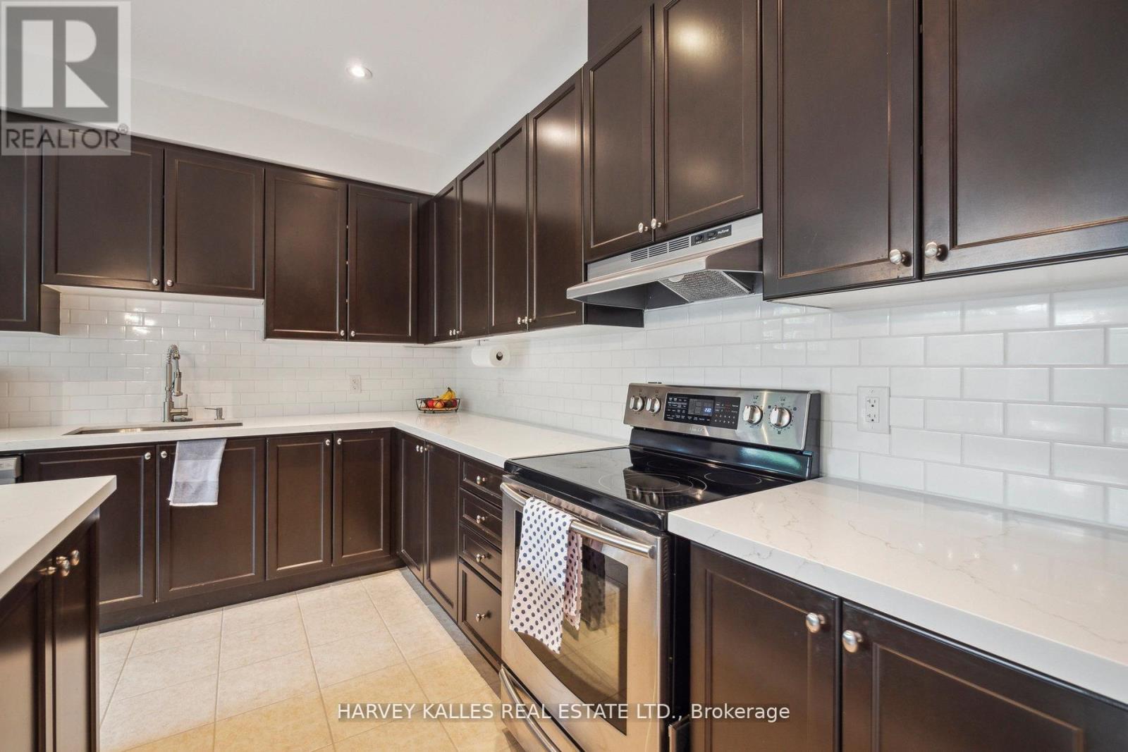 45 - 8777 Dufferin Street, Vaughan, Ontario  L4J 8W3 - Photo 18 - N13216006