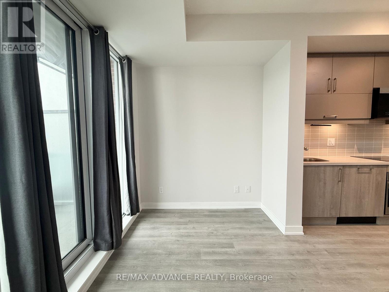 1225 - 8119 Birchmount Road, Markham, Ontario  L6G 0H5 - Photo 14 - N13216028