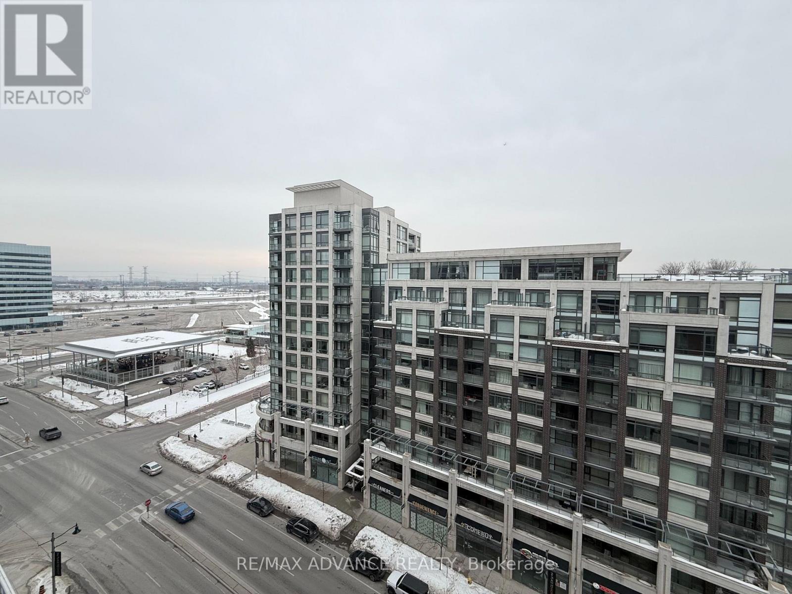 1225 - 8119 Birchmount Road, Markham, Ontario  L6G 0H5 - Photo 2 - N13216028