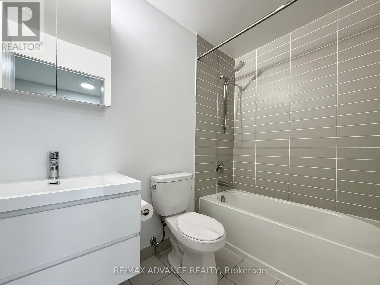 1225 - 8119 Birchmount Road, Markham, Ontario  L6G 0H5 - Photo 20 - N13216028