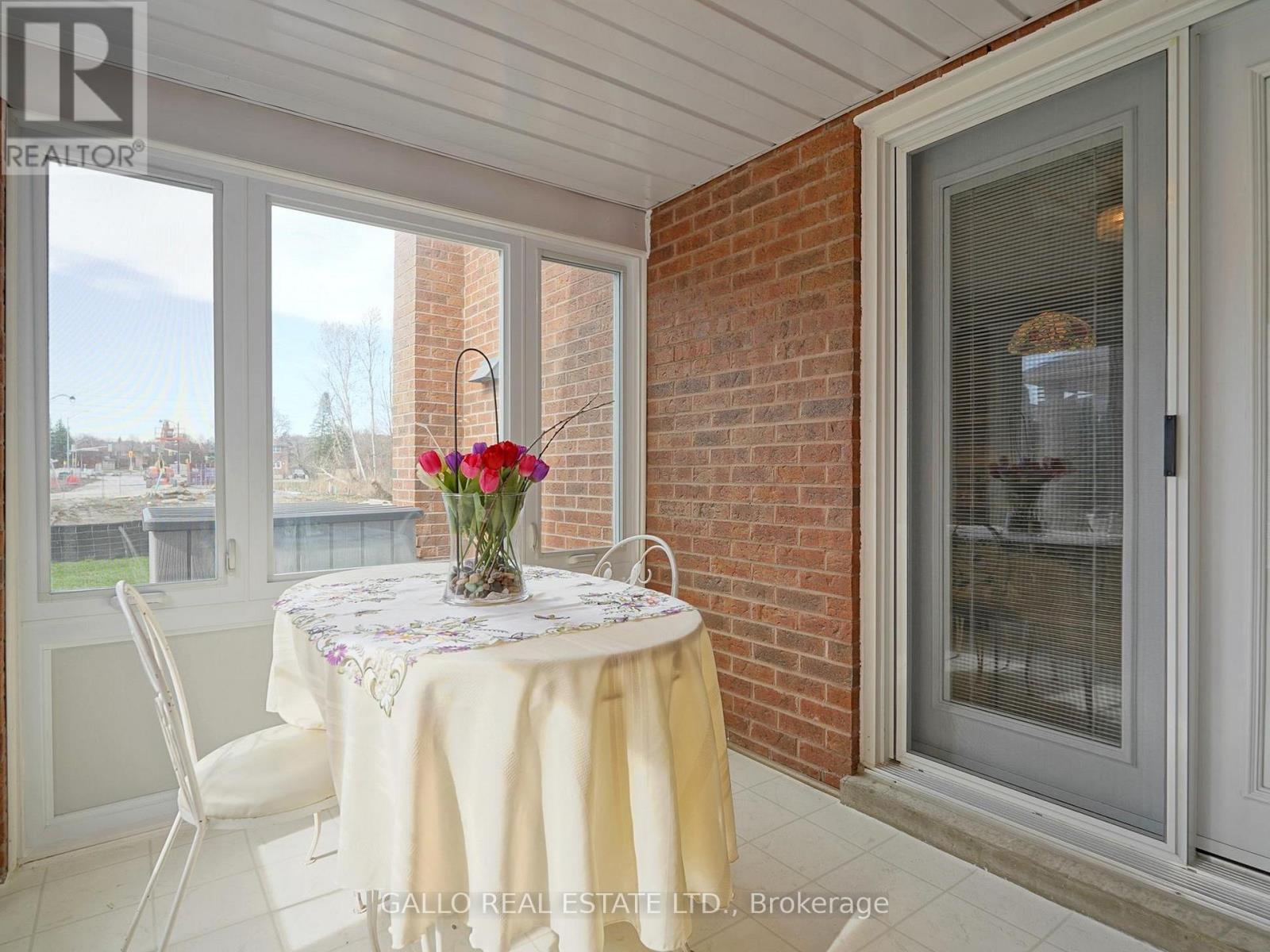 106 Duncan Road, Richmond Hill, Ontario  L4C 6J7 - Photo 37 - N13216096