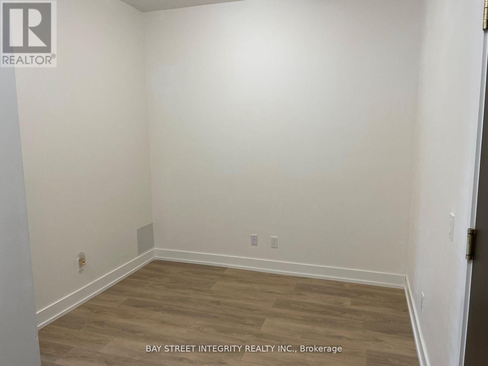 217e - 278 Buchanan Drive, Markham, Ontario  L3R 6J1 - Photo 3 - N13216210