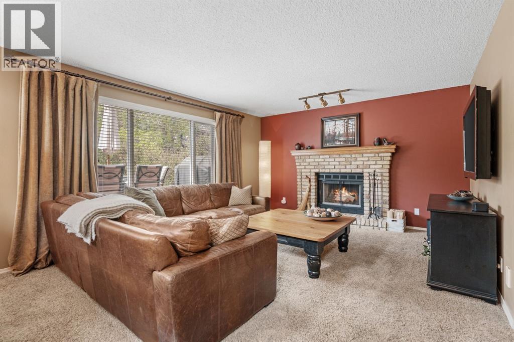 212 Sirocco Place Sw, Calgary, Alberta  T3H 2N3 - Photo 19 - A2293905