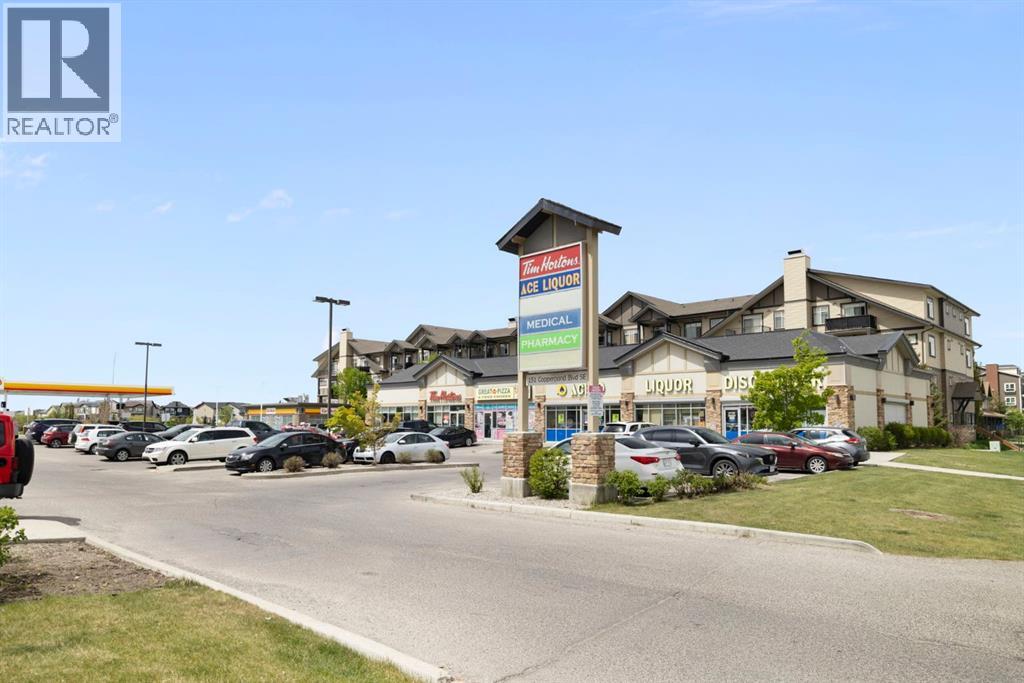 107, 117 Copperpond Common Se, Calgary, Alberta  T2Z 5E2 - Photo 29 - A2314769