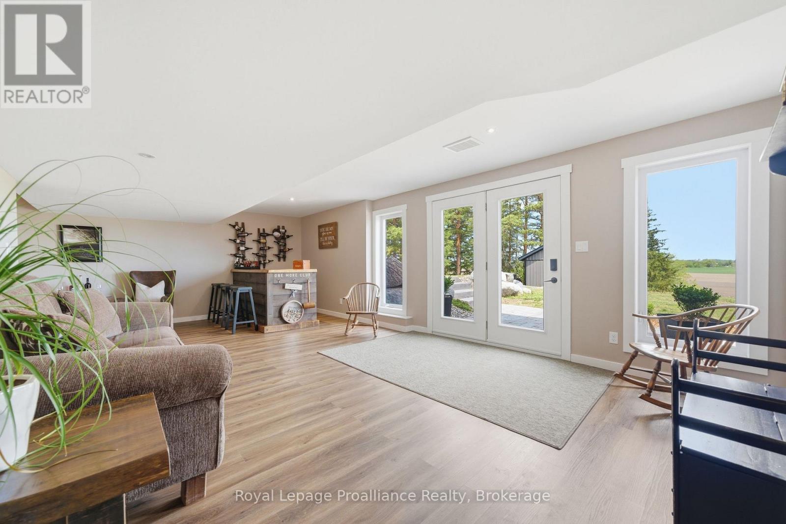 137 Windwhisper Drive, Belleville, Ontario  K0K 2V0 - Photo 32 - X13215298