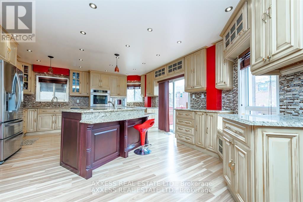 975 Bristol Road W, Mississauga, Ontario  L5V 2N9 - Photo 11 - W13216012