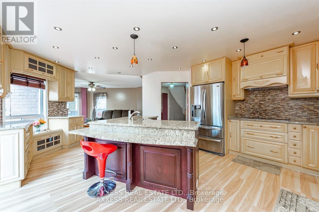 975 Bristol Road W, Mississauga, Ontario  L5V 2N9 - Photo 12 - W13216012