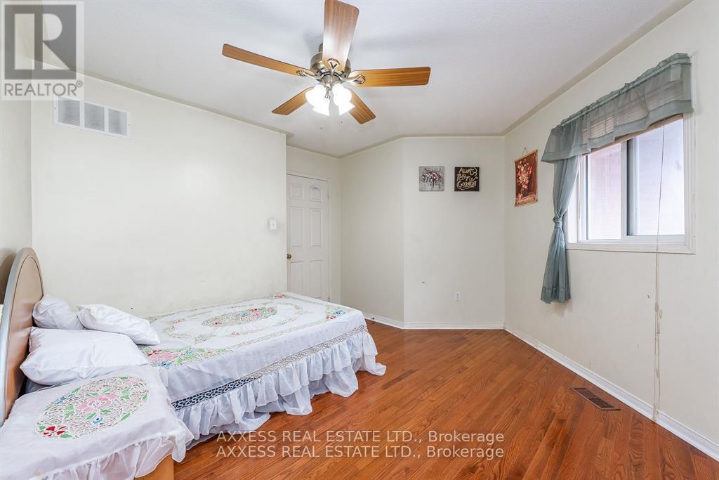 975 Bristol Road W, Mississauga, Ontario  L5V 2N9 - Photo 19 - W13216012