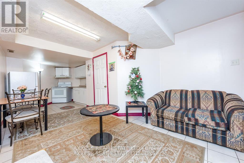 975 Bristol Road W, Mississauga, Ontario  L5V 2N9 - Photo 21 - W13216012