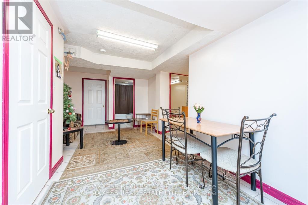 975 Bristol Road W, Mississauga, Ontario  L5V 2N9 - Photo 23 - W13216012