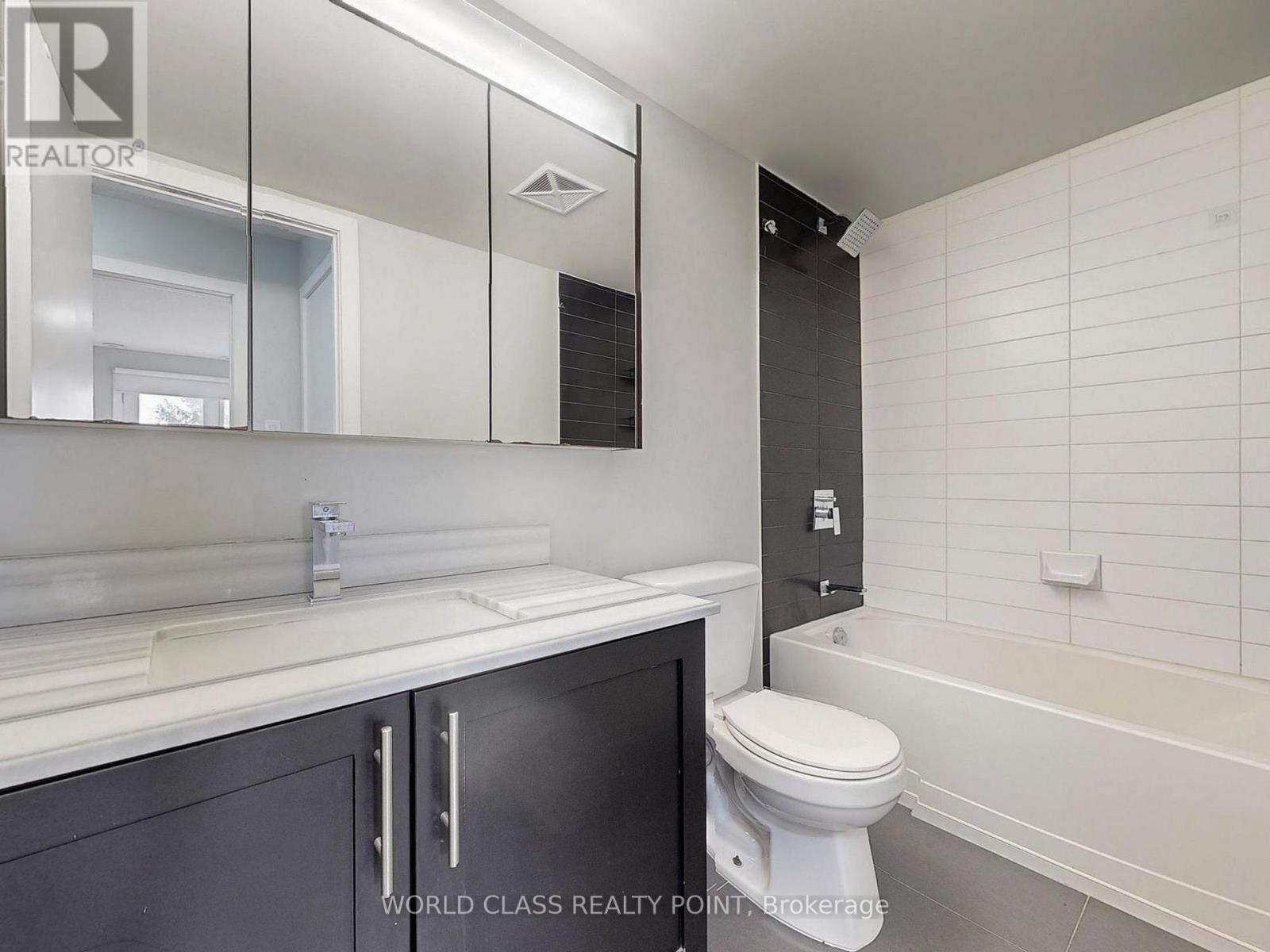 7 - 4070 Parkside Village Drive, Mississauga, Ontario  L5B 0K2 - Photo 17 - W13216036