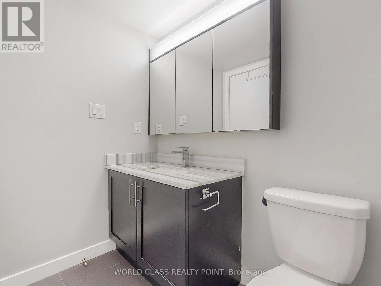7 - 4070 Parkside Village Drive, Mississauga, Ontario  L5B 0K2 - Photo 18 - W13216036