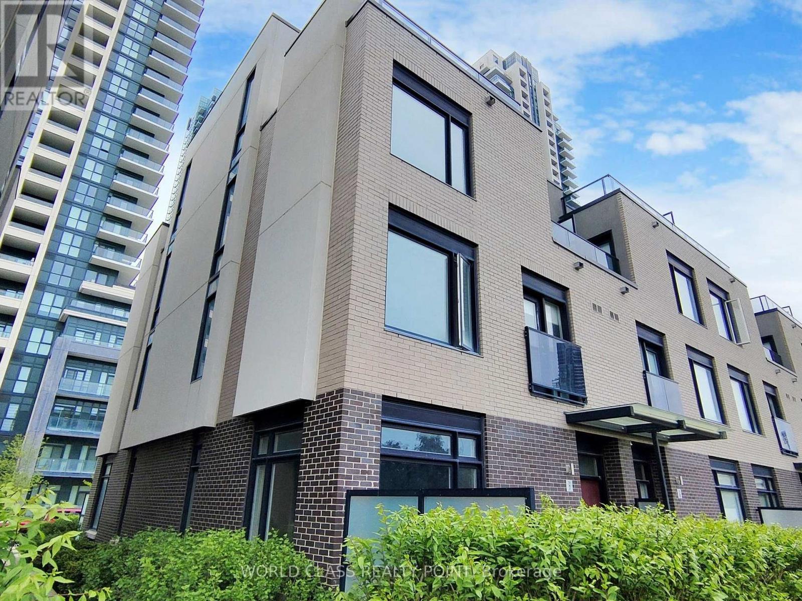 7 - 4070 Parkside Village Drive, Mississauga, Ontario  L5B 0K2 - Photo 2 - W13216036