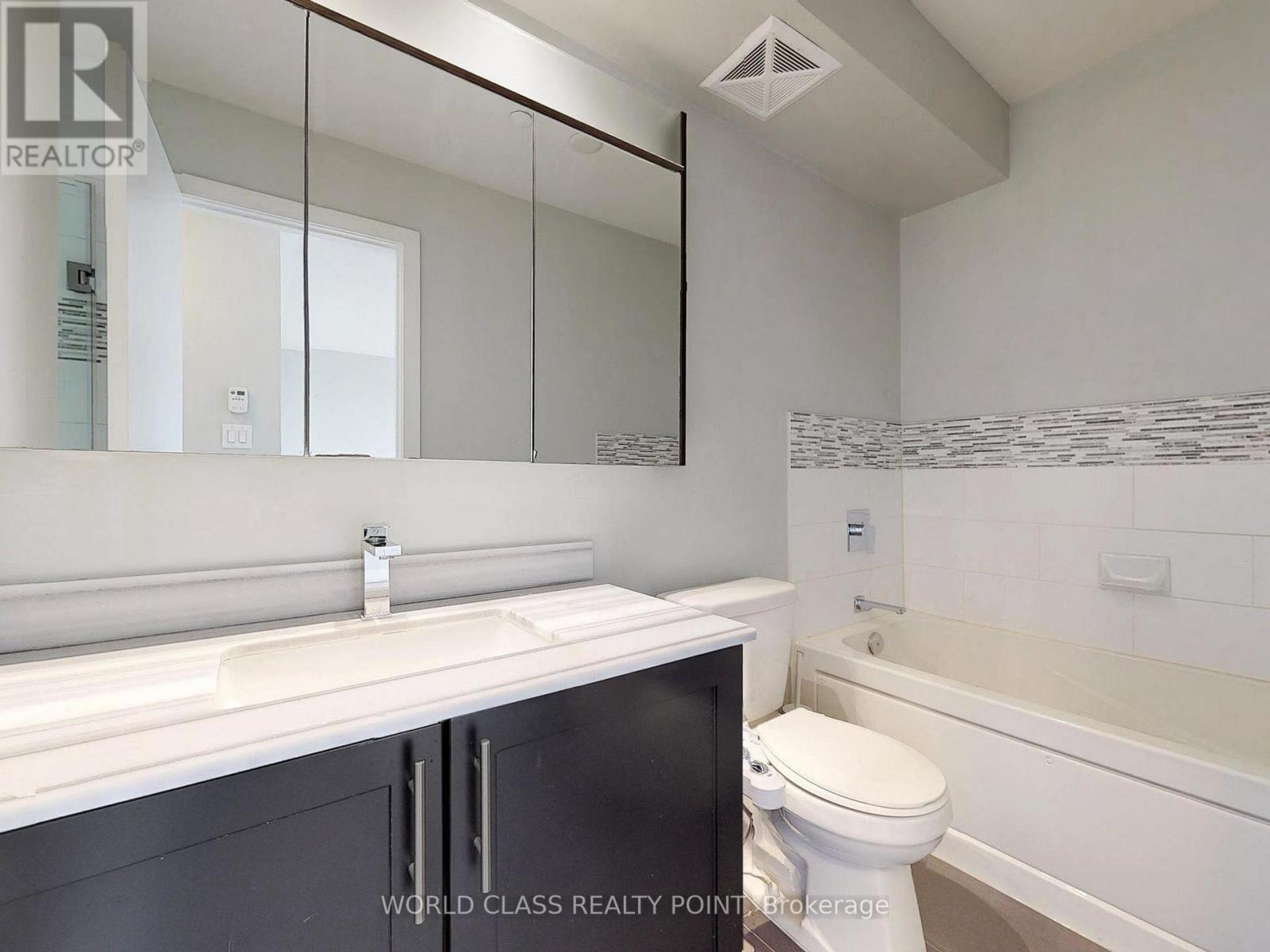 7 - 4070 Parkside Village Drive, Mississauga, Ontario  L5B 0K2 - Photo 27 - W13216036