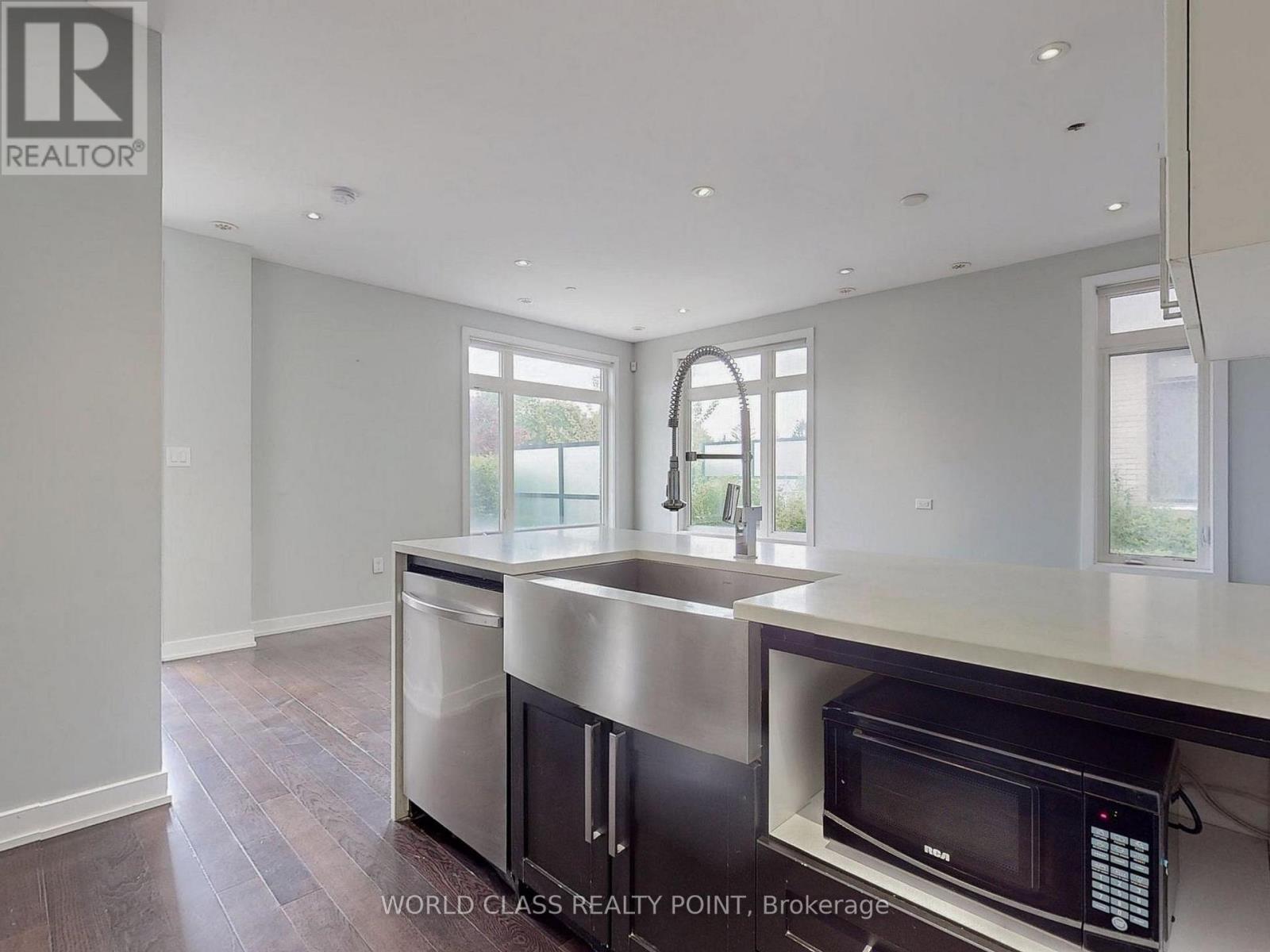 7 - 4070 Parkside Village Drive, Mississauga, Ontario  L5B 0K2 - Photo 6 - W13216036